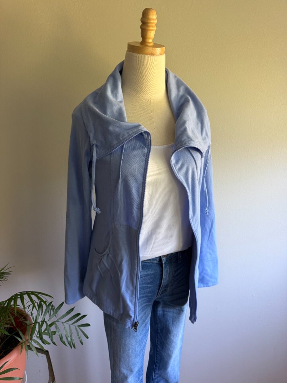 Royal Robbins Zip Jacket in Pretty Periwinkle Blue